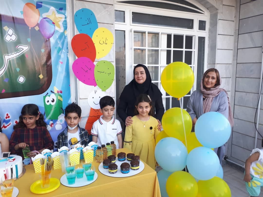 کودکستان غیردولتی پسرانه و دخترانه هوش برتر