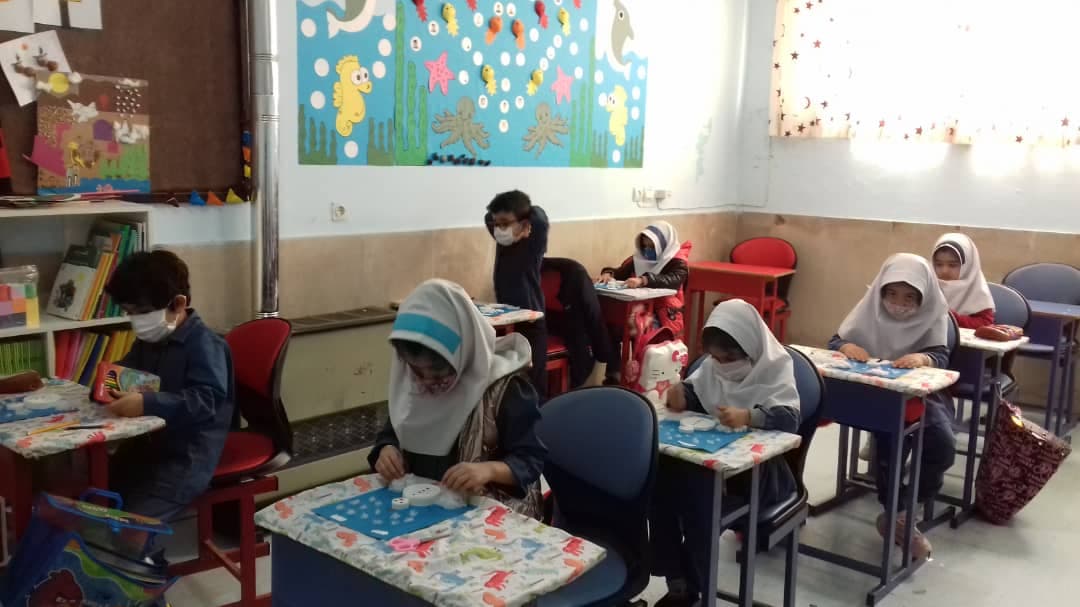 کودکستان غیردولتی پسرانه و دخترانه هوش برتر